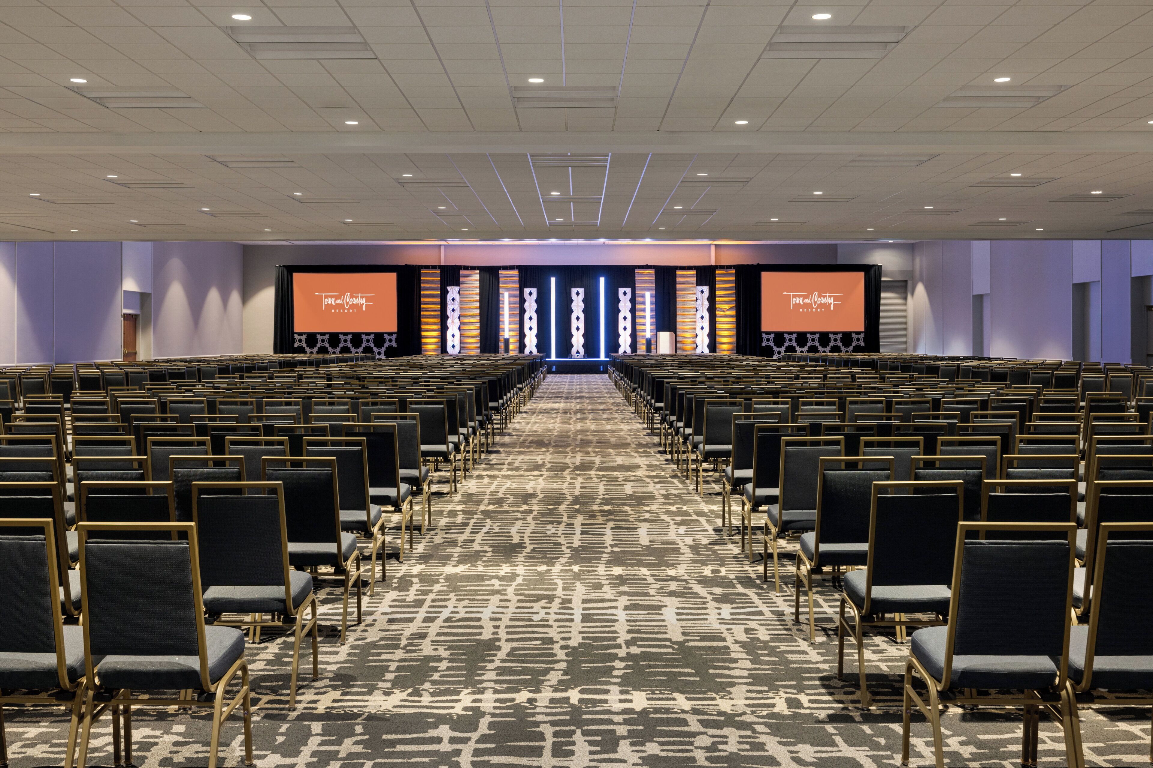 Photo - Town and Country San Diego