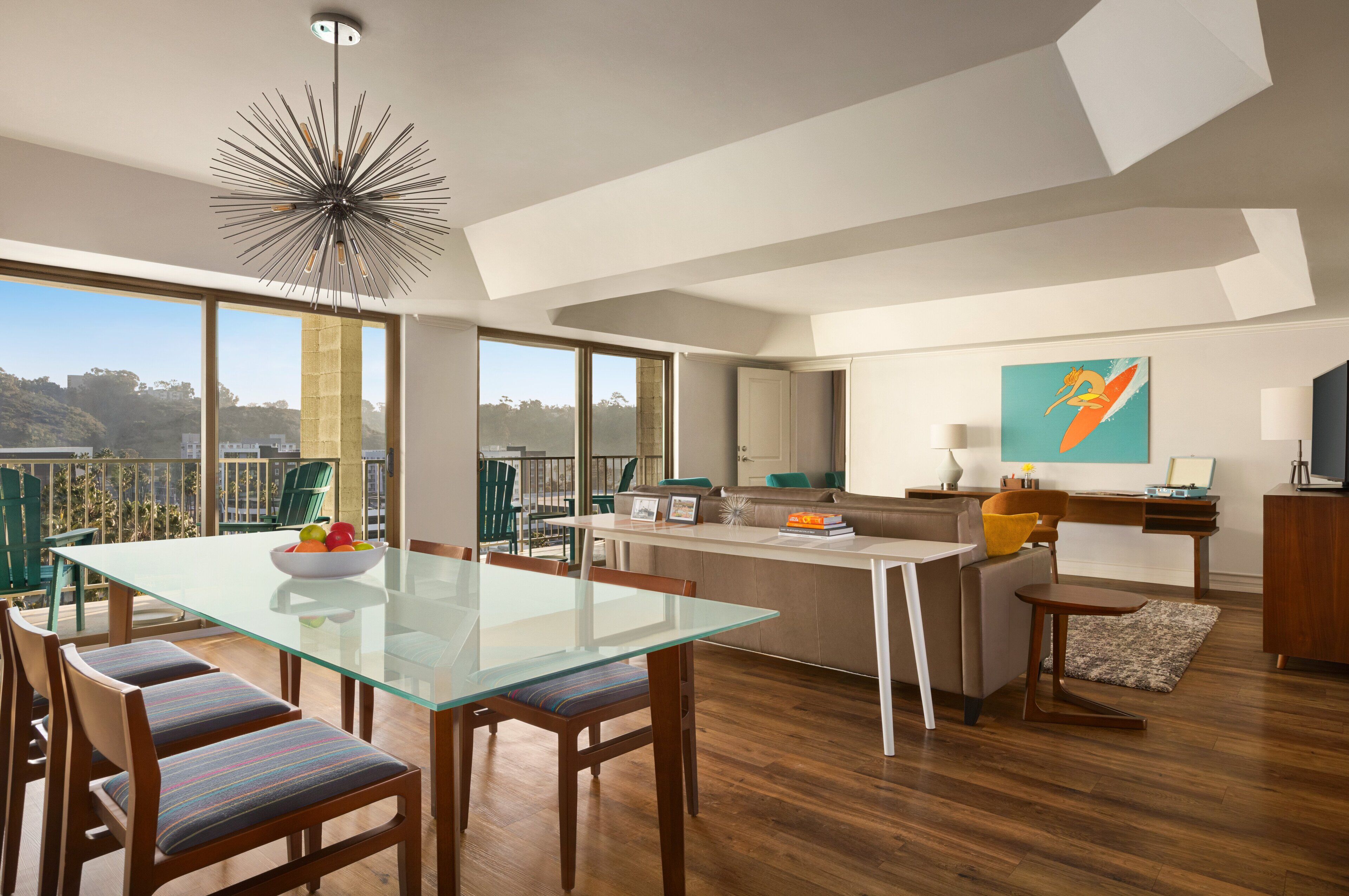 Photo - Town and Country San Diego