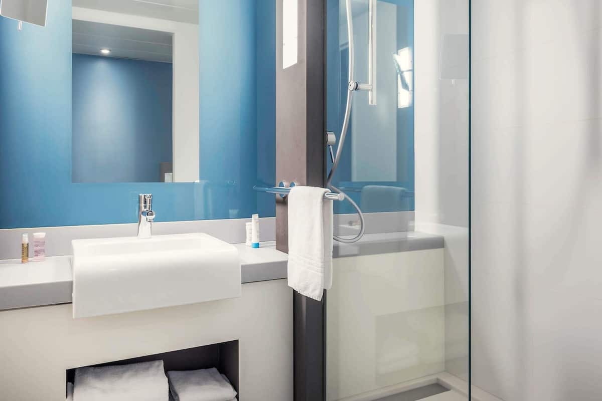 In-room safe, desk, blackout curtains, soundproofing