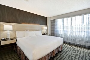 1 bedroom, hypo-allergenic bedding, down comforters, in-room safe