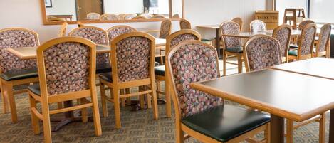 Gratis frukostbuffé varje dag