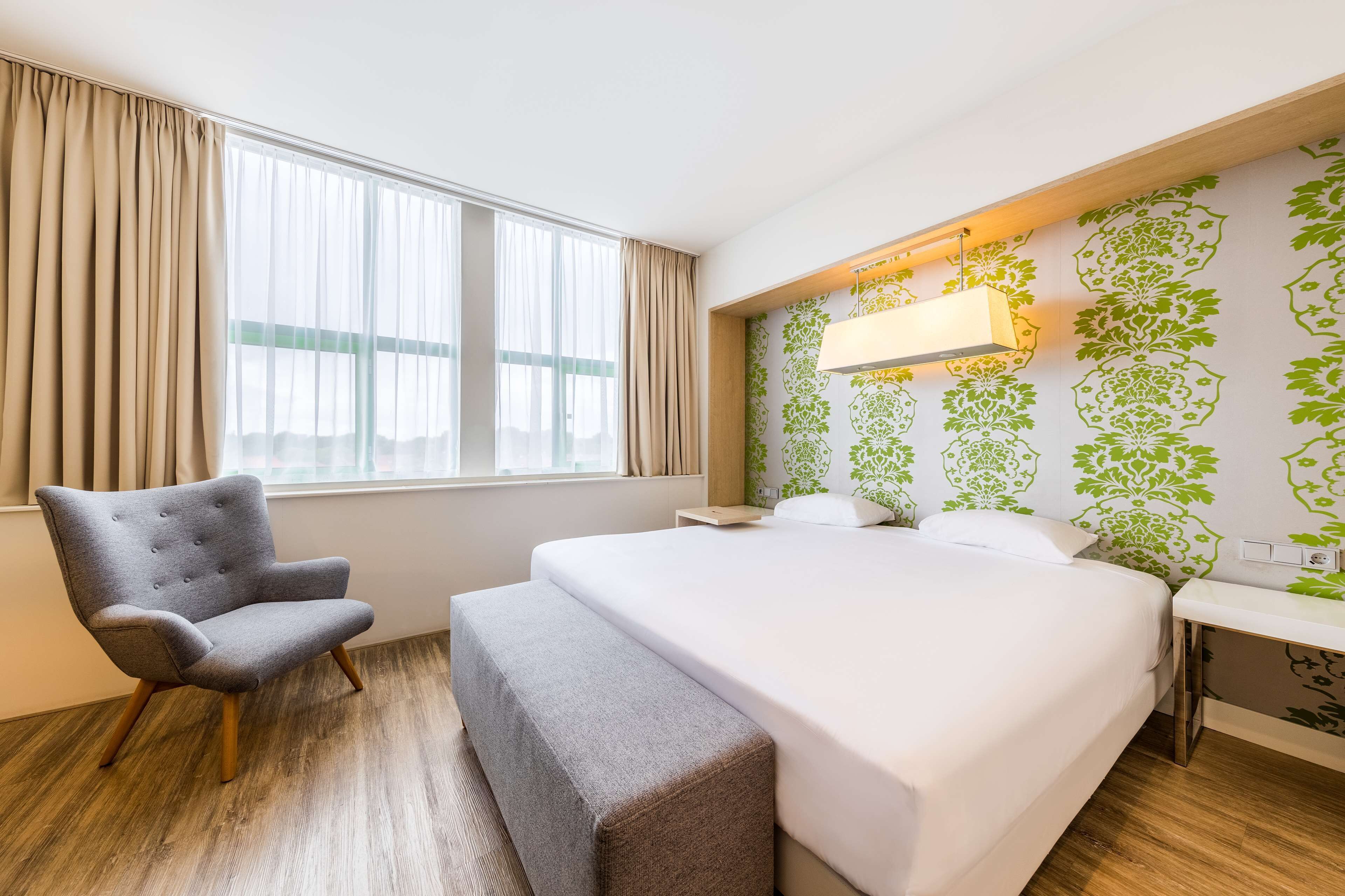 in-room safe, desk, blackout curtains, soundproofing