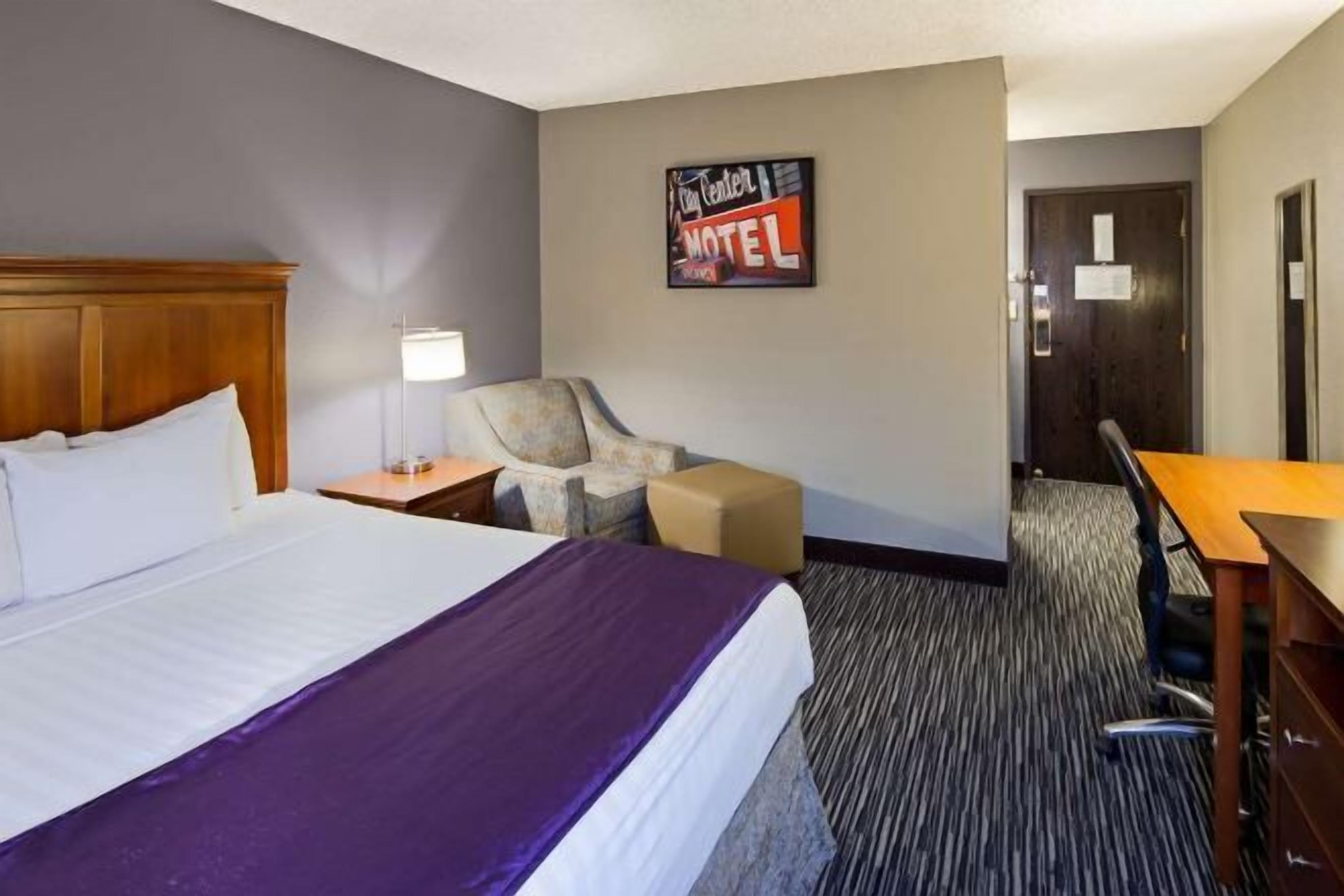 In-room safe, individually decorated, desk, laptop workspace