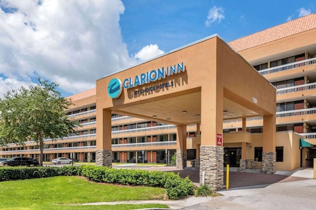 Exterior. Clarion Inn Orlando International Drive - ICON Park