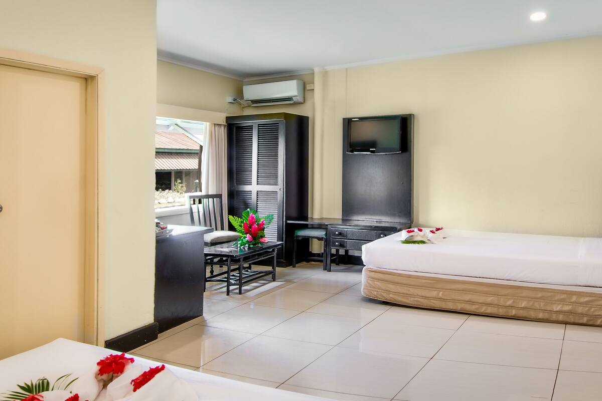 superior room, 2 double beds | desk, iron/ironing board, free wifi, bed sheets