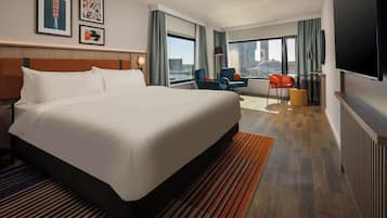 Premium bedding, in-room safe, desk, laptop workspace