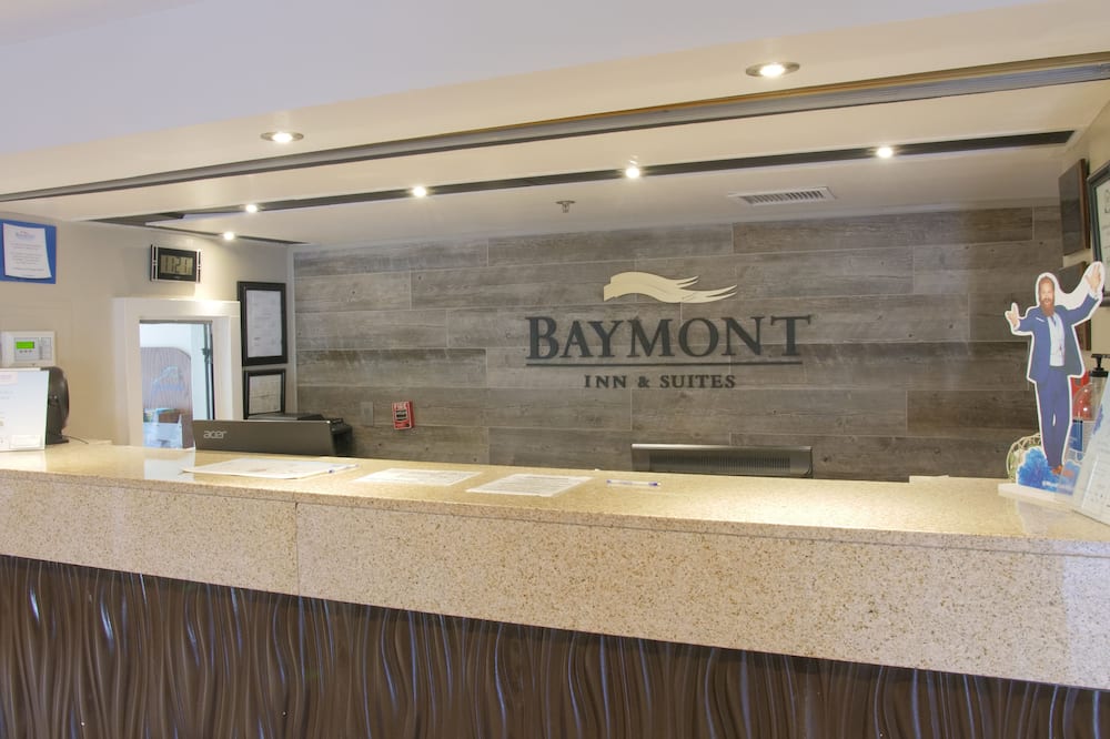 Baymont by Wyndham Louisville East