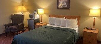 All Seasons Inn & Suites