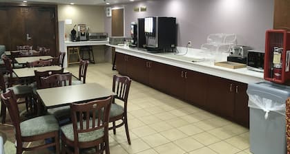 All Seasons Inn & Suites