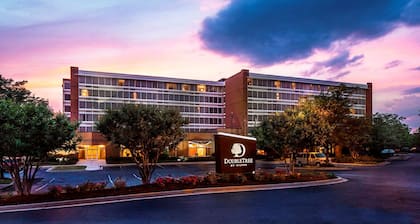 DoubleTree by Hilton Hotel Largo/Washington DC