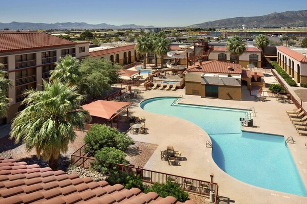 Outdoor pool, sun loungers