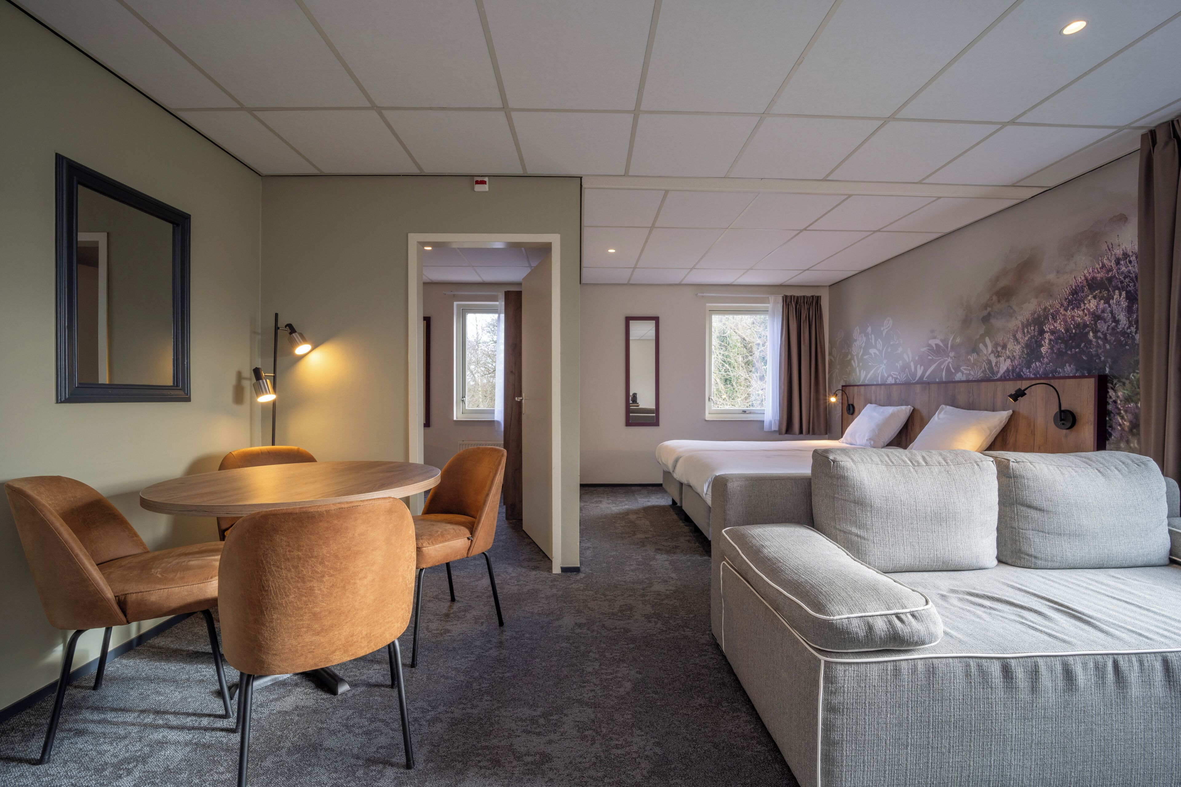 Familiekamer | Een kluis op de kamer, een strijkplank/strijkijzer, gratis wifi