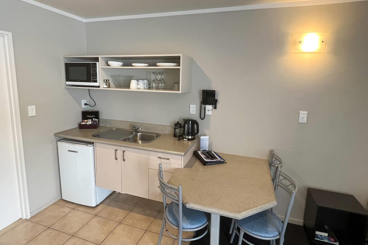 Soundproofing, iron/ironing board, free WiFi, alarm clocks