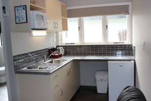 Garden Studio | Private kitchenette
