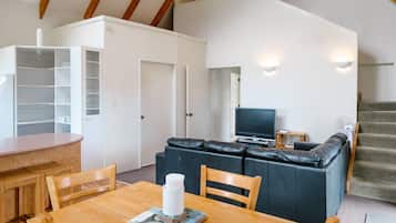 Soundproofing, iron/ironing board, free WiFi, alarm clocks