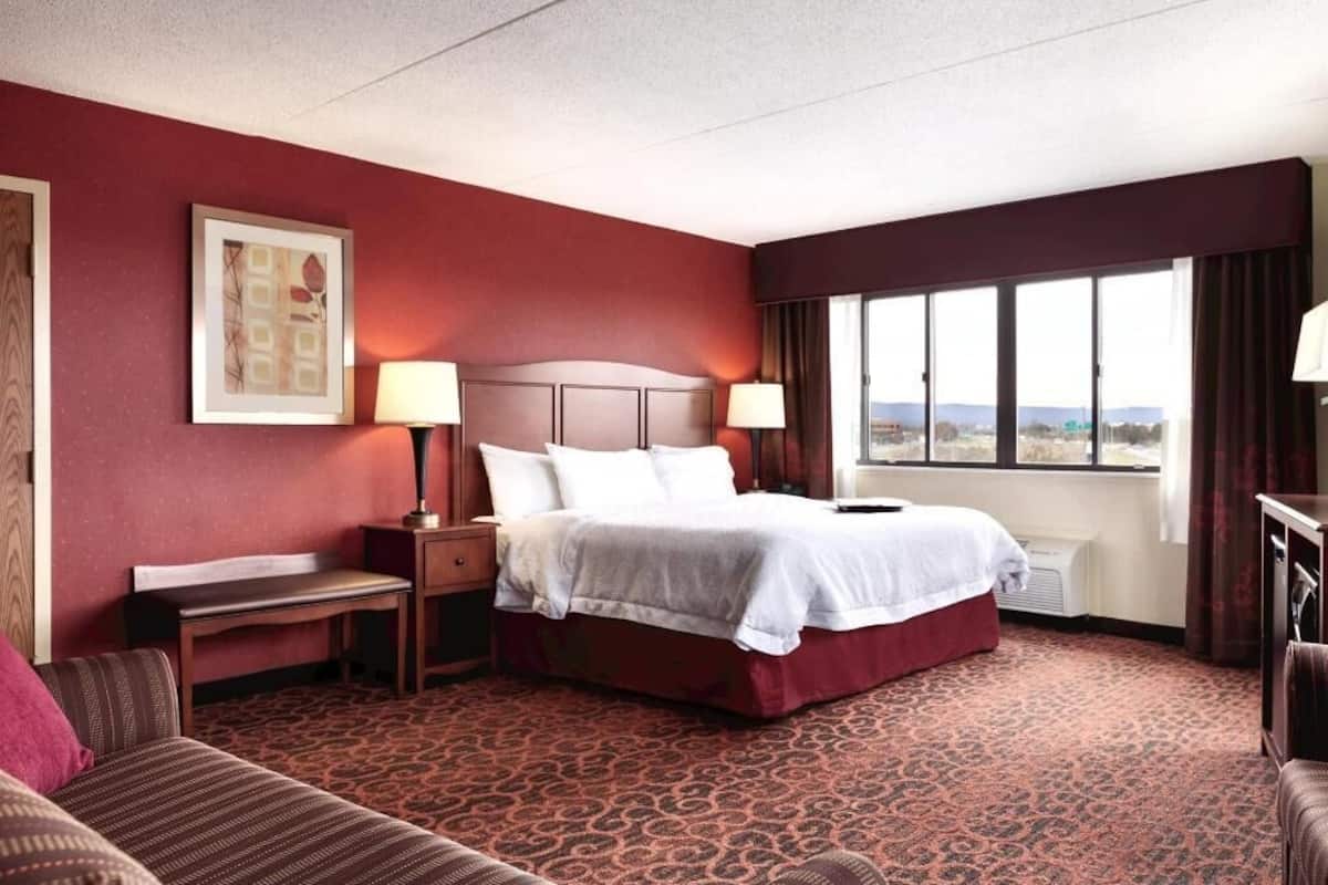 Blackout drapes, iron/ironing board, free cribs/infant beds, free WiFi