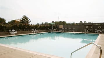 Seasonal outdoor pool