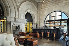 Lounge dans le hall
