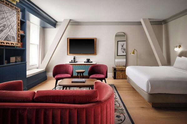 1 bedroom, premium bedding, down comforters, pillowtop beds