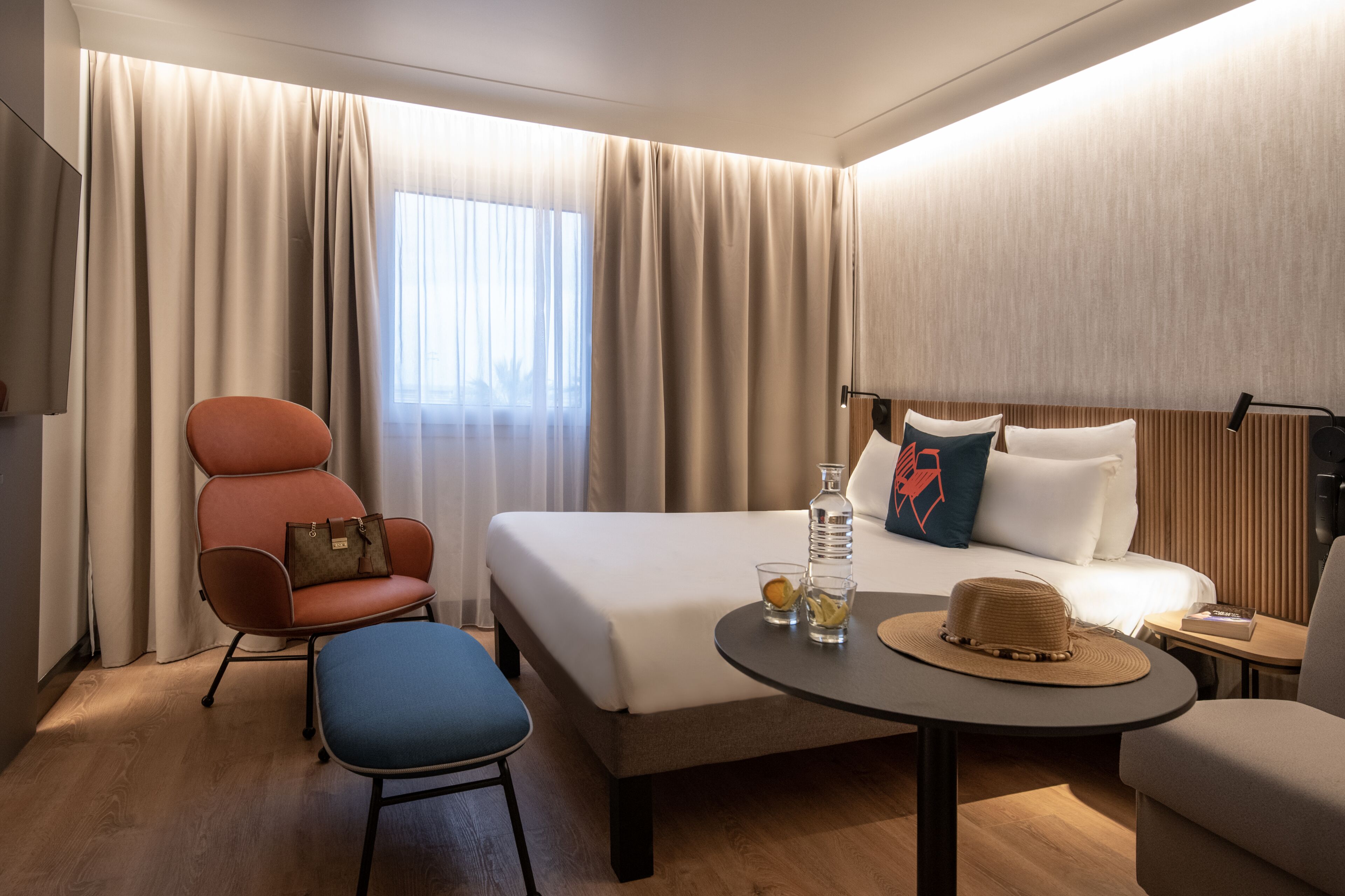 superior room, 1 double bed with sofa bed | premium bedding, in-room safe, individually decorated