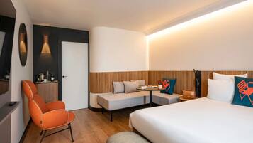 Superior Room, 1 Double Bed (1 Double Bed) | Premium bedding, in-room safe, blackout drapes, soundproofing
