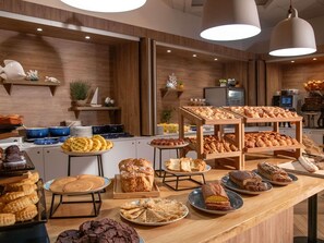 Daily buffet breakfast for a fee - Novotel Nice Arenas Aeroport (Nice)