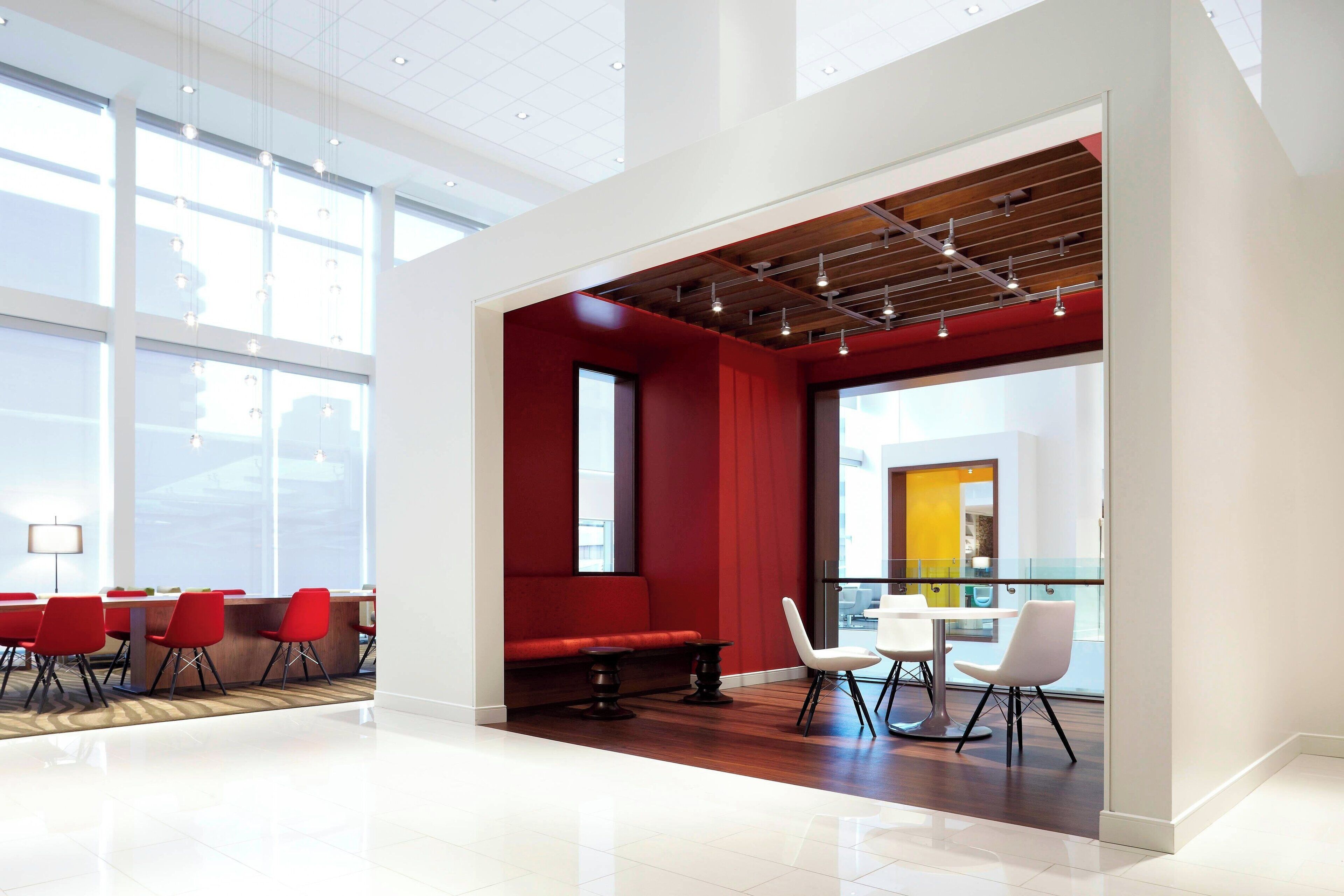 Foto - Delta Hotels by Marriott Ottawa City Centre