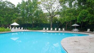 ์ผ์ธ ์์์ฅ