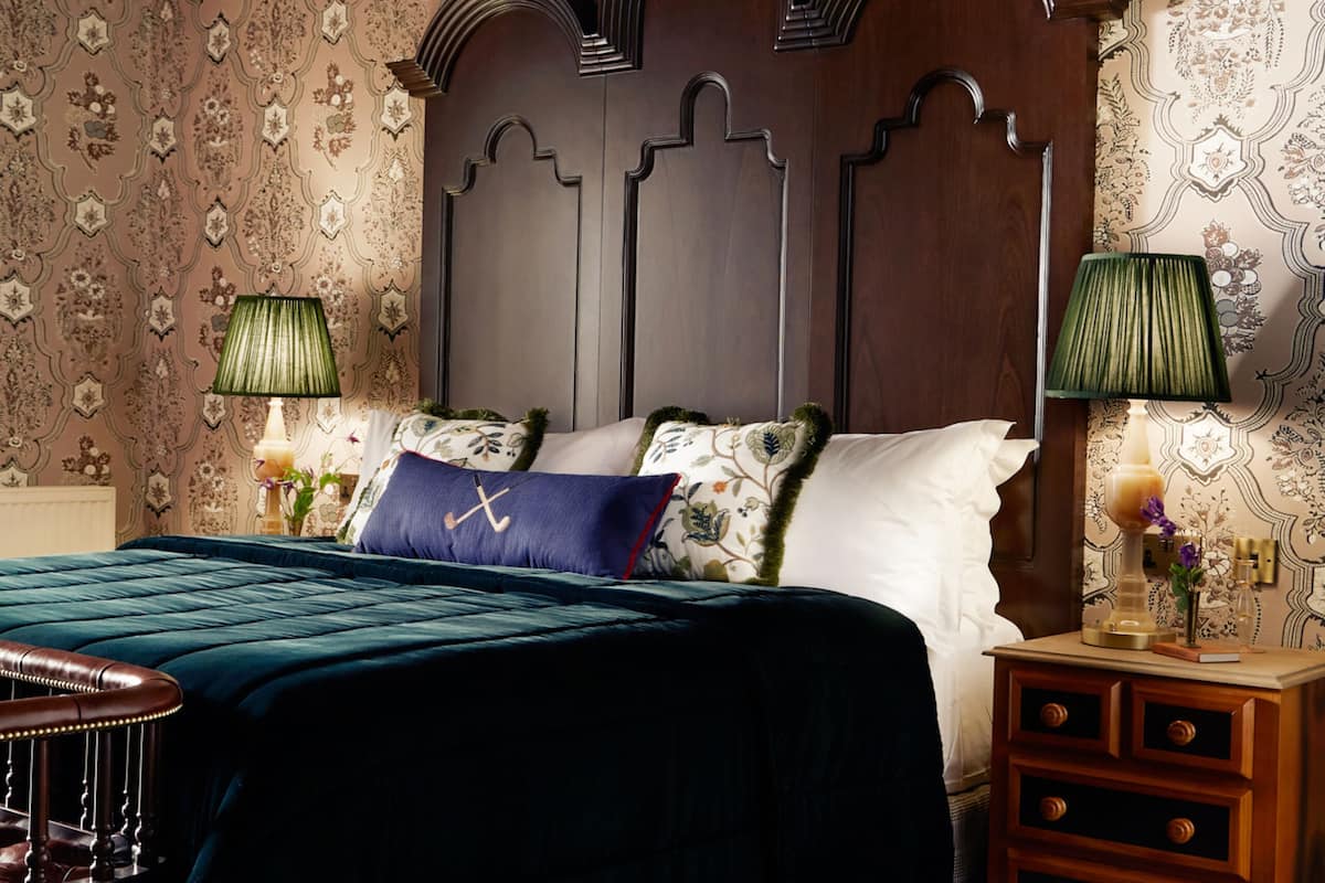 premium bedding, minibar, in-room safe, individually decorated