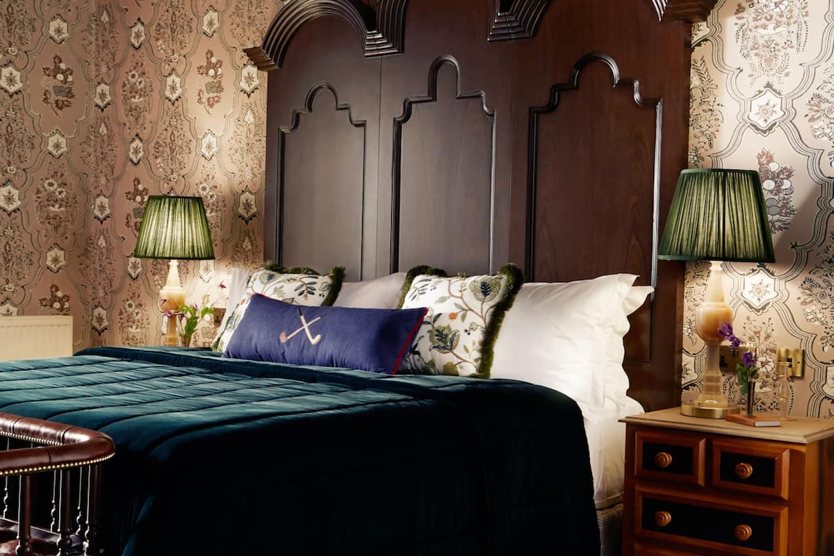 Ropa de cama de alta calidad y minibar