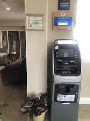 ATM/banking on site