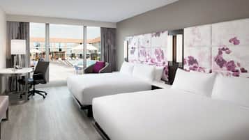 Premium bedding, in-room safe, desk, laptop workspace