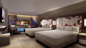 A hotel room with two beds, a desk, a chair, and a small pool area. - Hilton Washington DC National Mall The Wharf (Washington)
