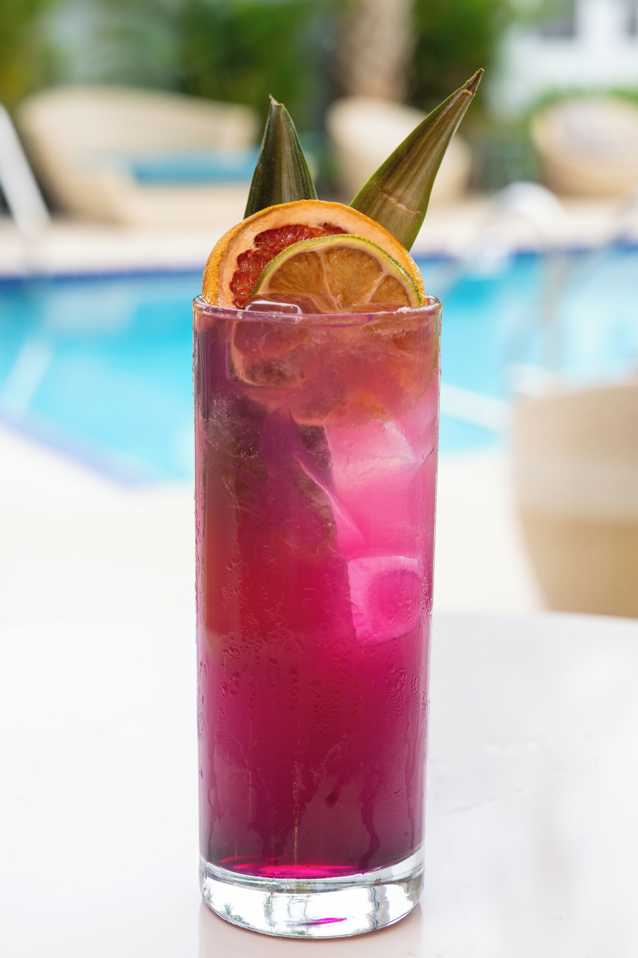 breakfast, lunch and dinner served