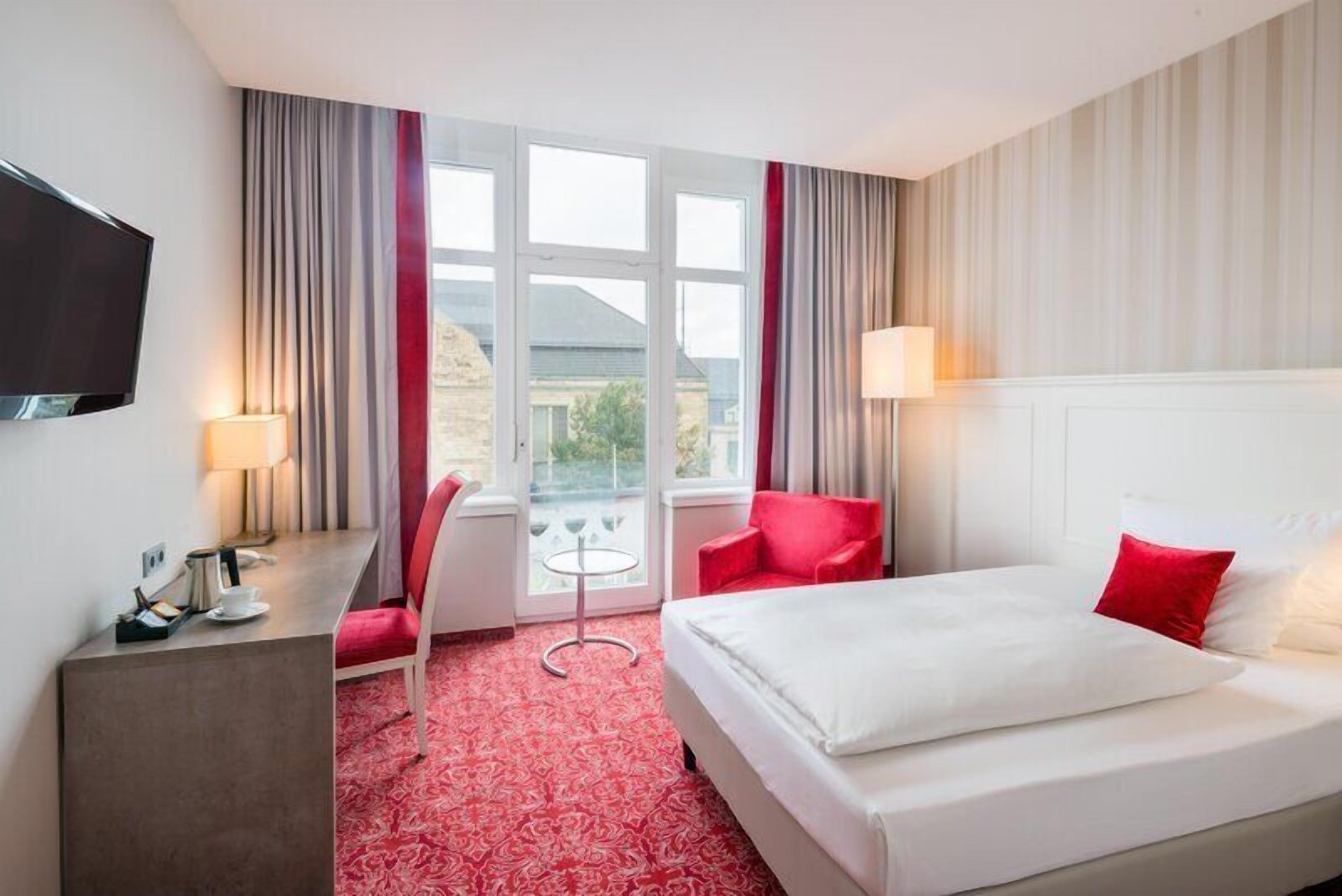 Superior eenpersoonskamer | Hypoallergeen beddengoed, donsdekens, pillowtop-bedden
