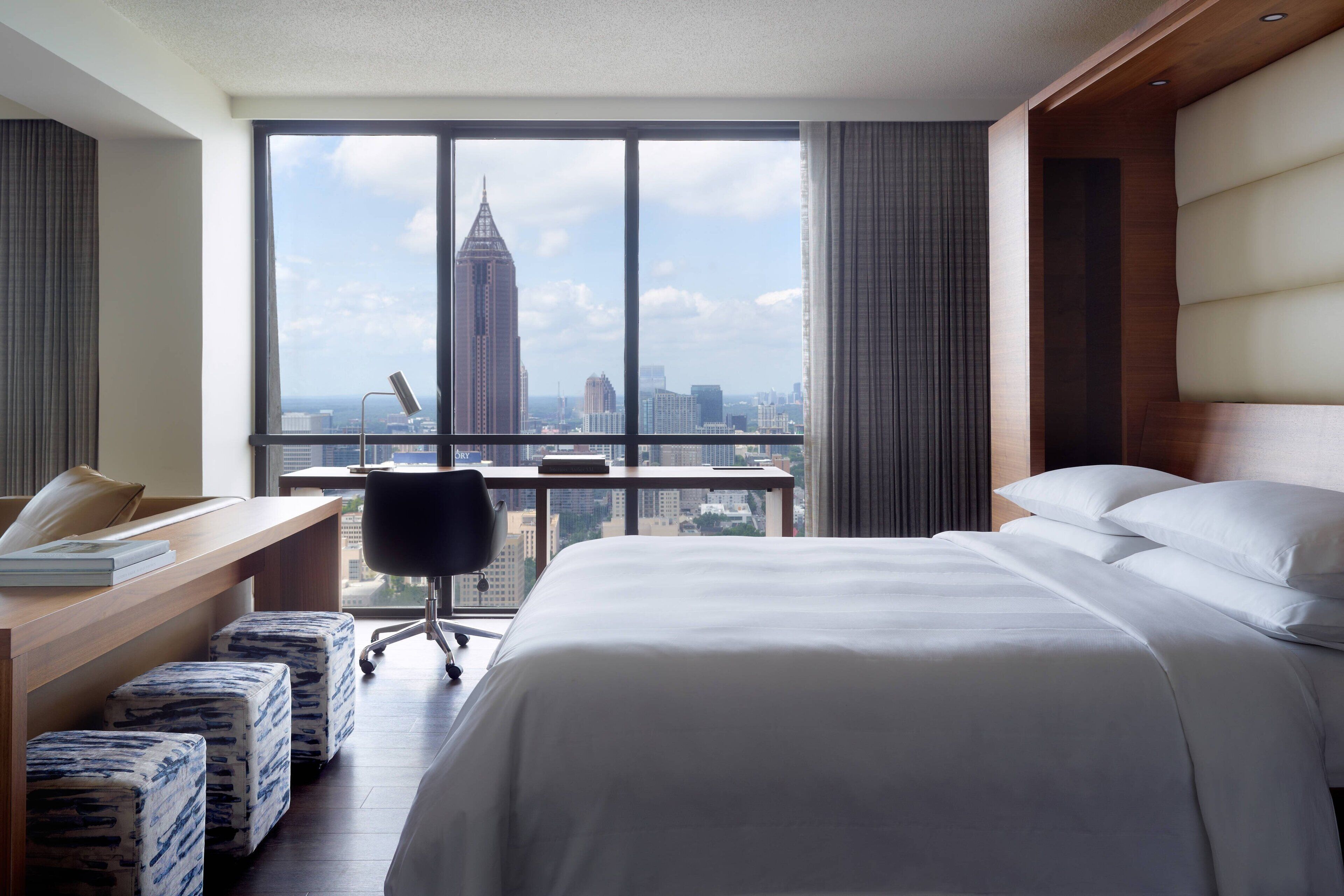 Room, 1 King Bed | Hypo-allergenic bedding available, in-room safe, desk, laptop workspace