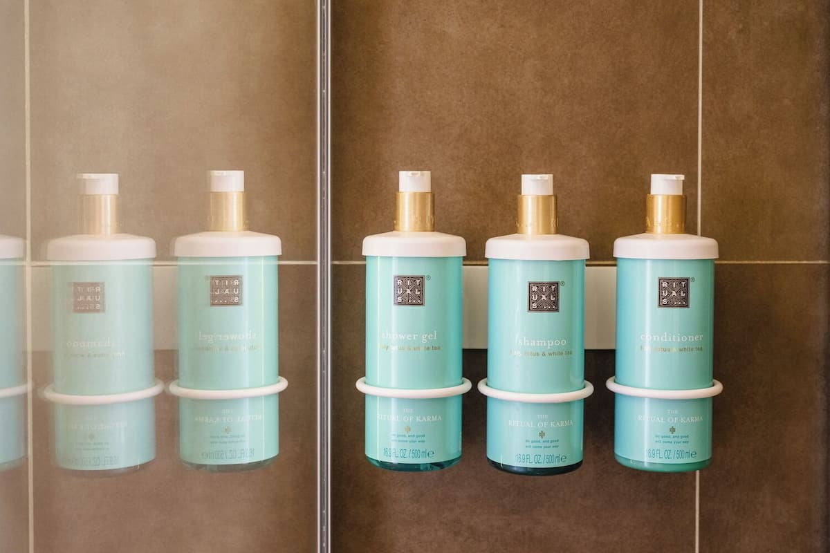 executive double room, 1 double bed | bathroom | eco-friendly toiletries, hair dryer, towels