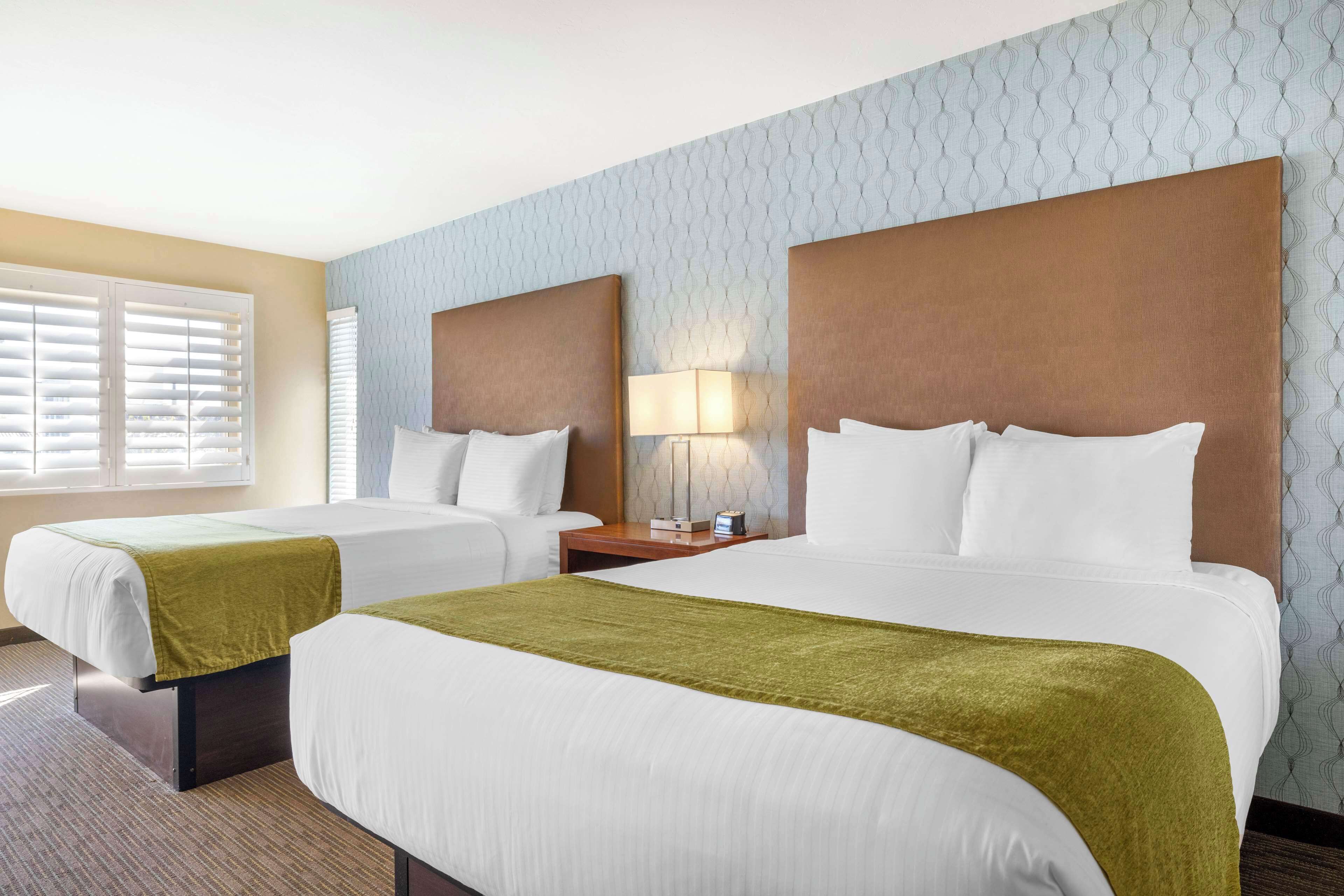 Photo - Best Western Plus Beach View Lodge Carlsbad