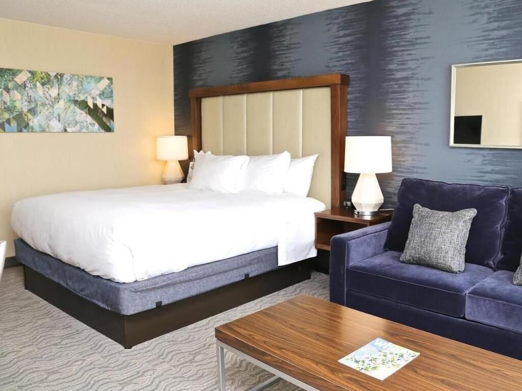 Premium bedding, pillowtop beds, in-room safe, desk