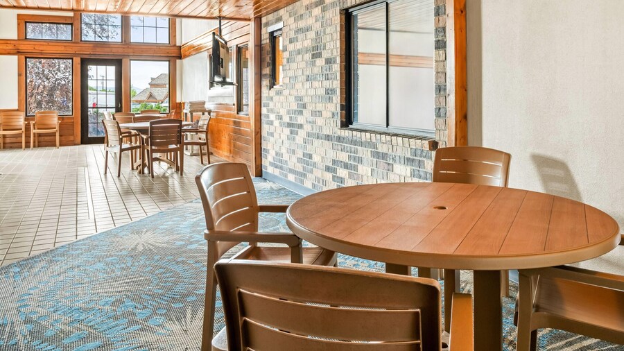 Days Inn by Wyndham Helena