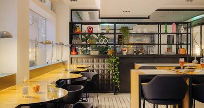 Leonardo Hotel Rotterdam Savoy