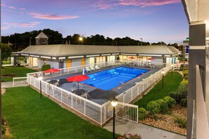 Seasonal outdoor pool