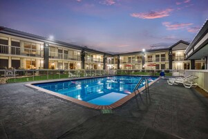 Seasonal outdoor pool