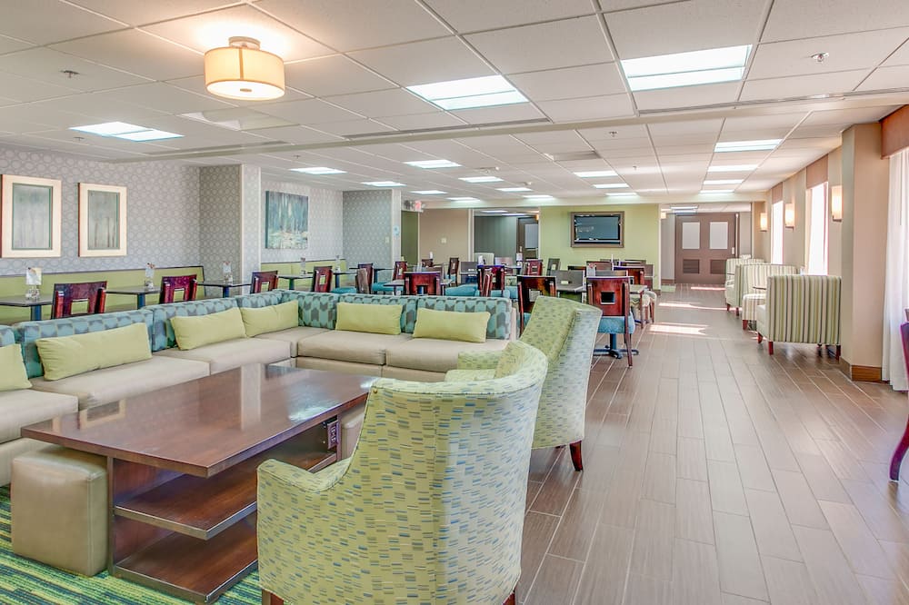Holiday Inn Express Richmond - Midlothian Turnpike by IHG