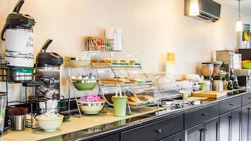 Free daily full breakfast