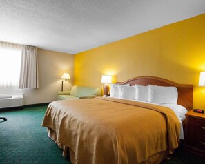 Standardværelse - 1 kingsize-seng - ikke-ryger | Strygejern/strygebræt, gratis baby-/barnesenge, gratis Wi-Fi, sengetøj