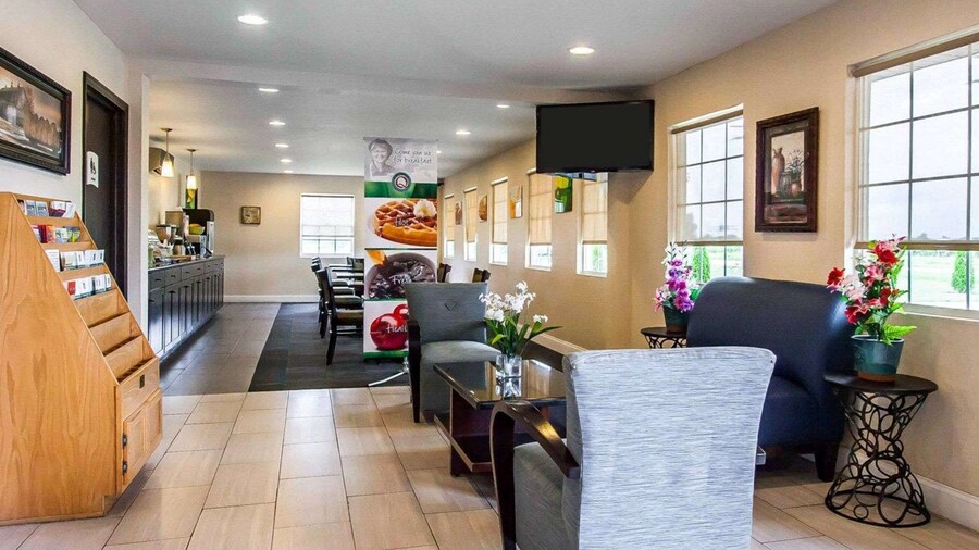 Quality Inn Cairo I-57