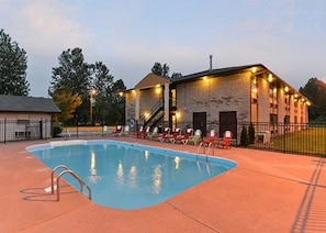 Seasonal outdoor pool