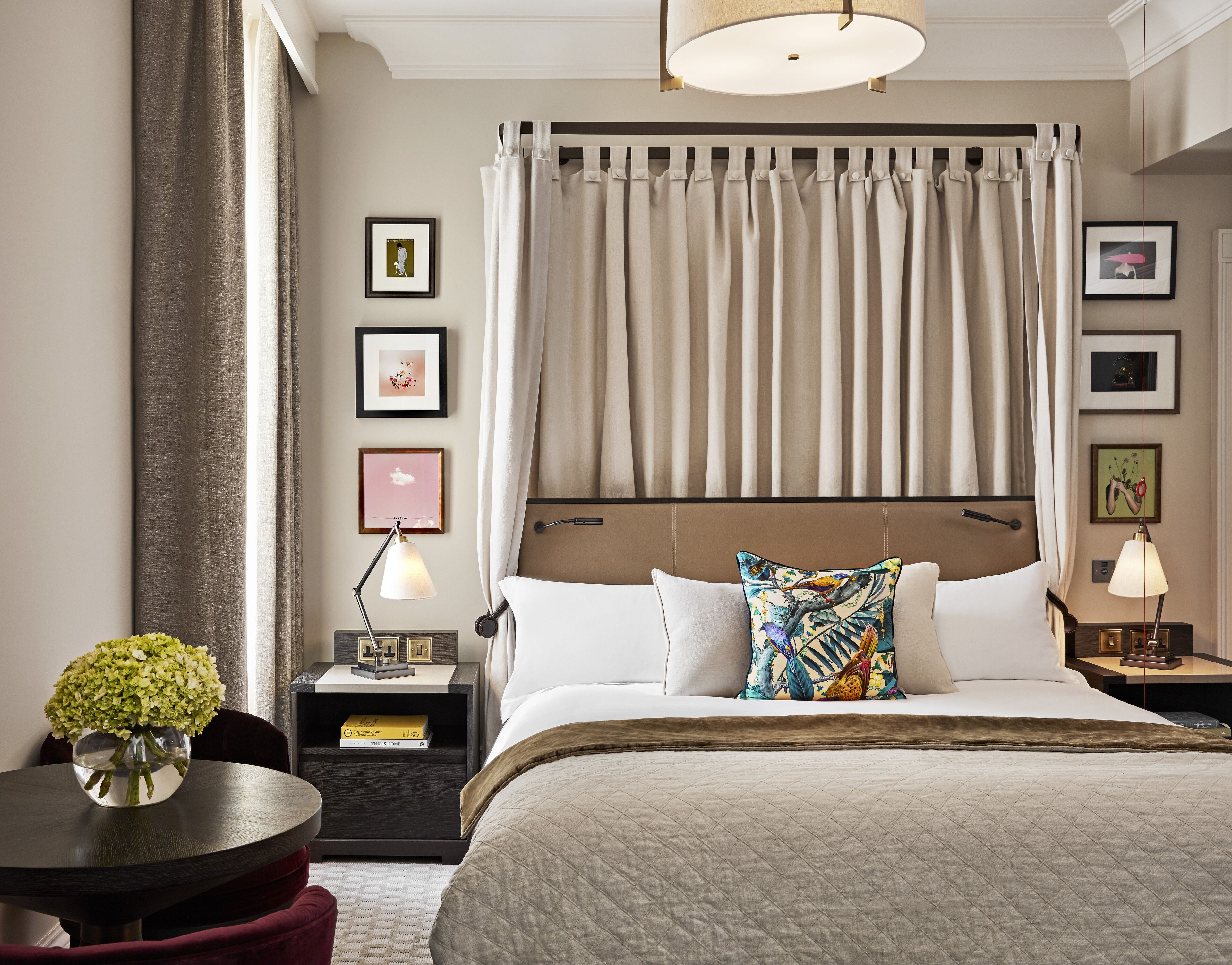 Biancheria da letto di alta qualità, minibar, cassaforte in camera