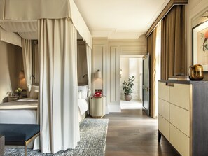 Premium bedding, minibar, in-room safe, soundproofing - Kimpton Fitzroy London by IHG (London)